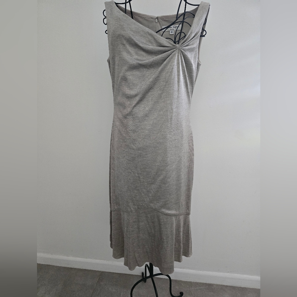 Carolina Herrera 100% Silk Gray Sleeveless Dress